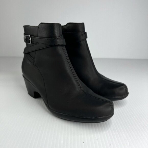 Clarks Artisan Leyden Summit Ankle Boots Black Block Heel Women’s Size 7 - Picture 1 of 8